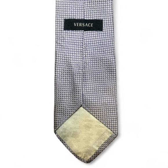 🔥 Versace Tie 🔥 - Picture 3 of 7